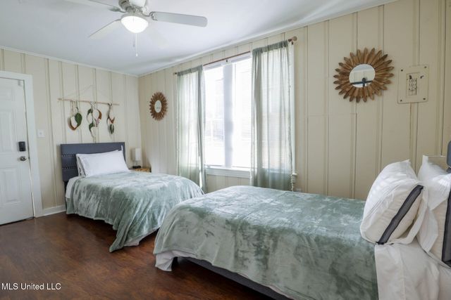 522 Taylor Street, Jackson, MS 39216