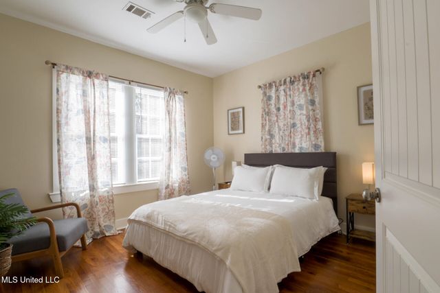 522 Taylor Street, Jackson, MS 39216