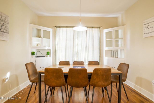 522 Taylor Street, Jackson, MS 39216