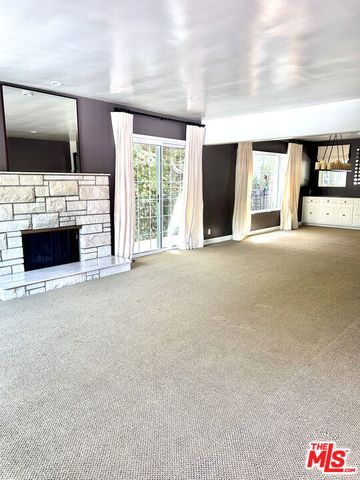 503 N Greencraig Road, Los Angeles, CA 90049