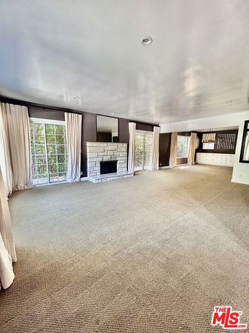 503 N Greencraig Road, Los Angeles, CA 90049