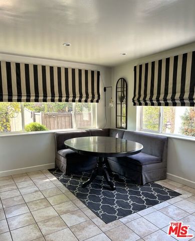 503 N Greencraig Road, Los Angeles, CA 90049