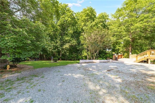 8194 Brotherstwo Road, Colfax, NC 27235