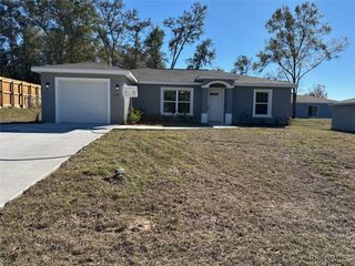 2276 W Menores Drive, Citrus Springs, FL 34434