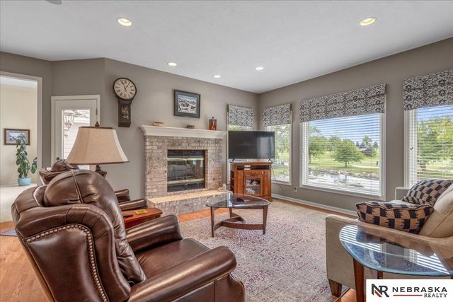 9030 Whispering Wind Road, Lincoln, NE 68512