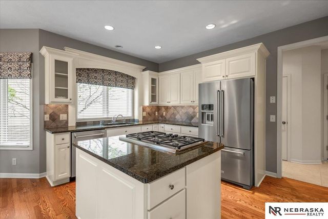 9030 Whispering Wind Road, Lincoln, NE 68512
