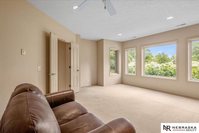 9030 Whispering Wind Road, Lincoln, NE 68512