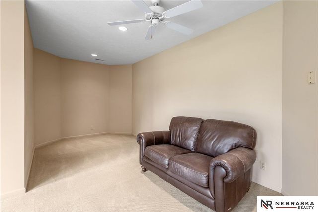9030 Whispering Wind Road, Lincoln, NE 68512