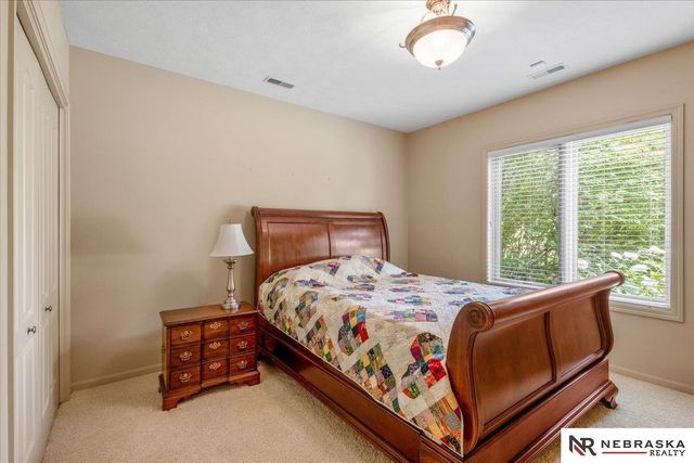 9030 Whispering Wind Road, Lincoln, NE 68512