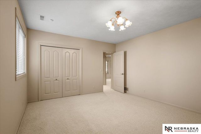 9030 Whispering Wind Road, Lincoln, NE 68512