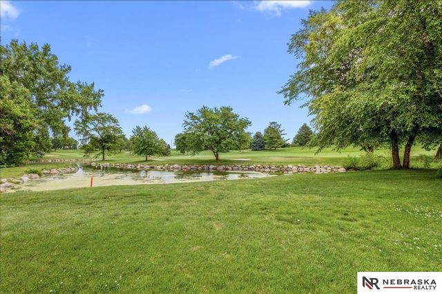 9030 Whispering Wind Road, Lincoln, NE 68512