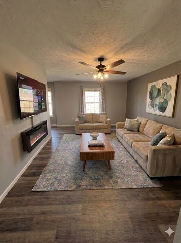 78 Angela Ln, Westmoreland, TN 37186