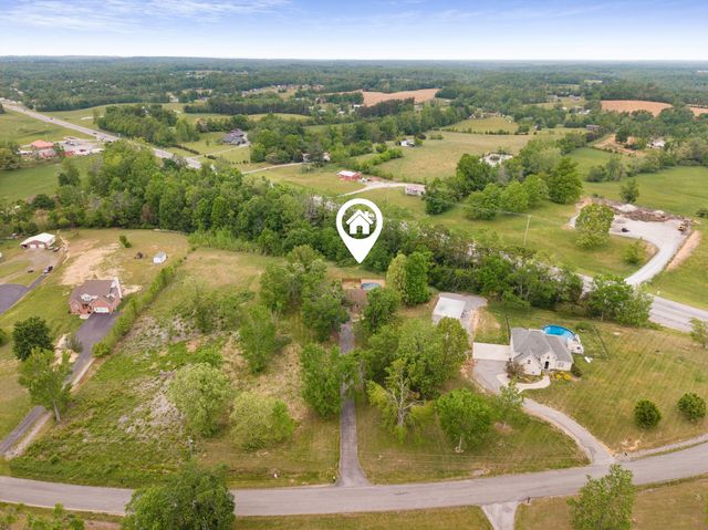 78 Angela Ln, Westmoreland, TN 37186