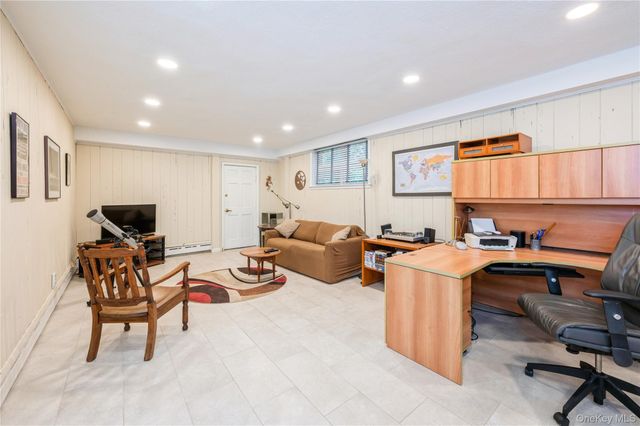 160 Hampshire Road, Bronxville, NY 10708