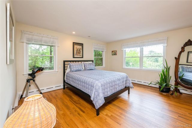 160 Hampshire Road, Bronxville, NY 10708