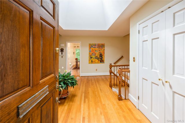 160 Hampshire Road, Bronxville, NY 10708