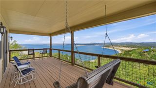 322 Kings Crown, Canyon Lake, TX 78133