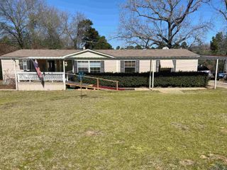 1960 Phillips Springs Rd, Gladewater, TX 75647