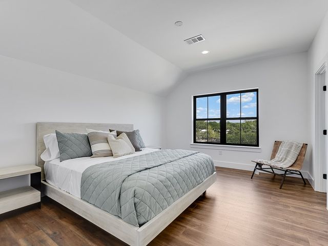 2411 Cherry Lane, Kingsland, TX 78639