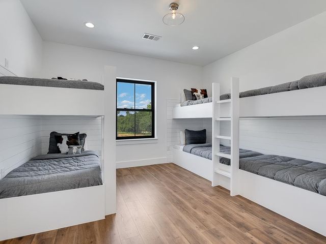 2411 Cherry Lane, Kingsland, TX 78639