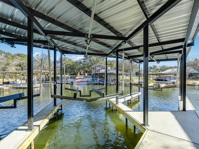 2411 Cherry Lane, Kingsland, TX 78639