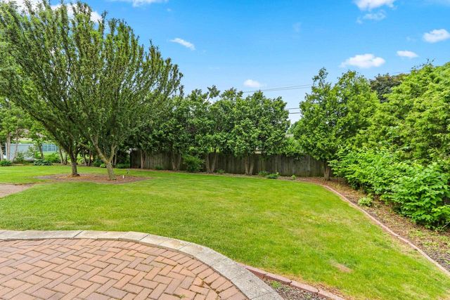 161 ST MARYS BOULEVARD, Green Bay, WI 54301