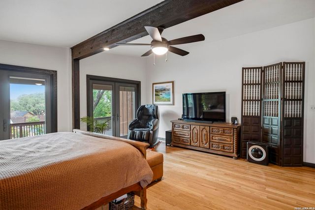 42 RIDGE DR, New Braunfels, TX 78130