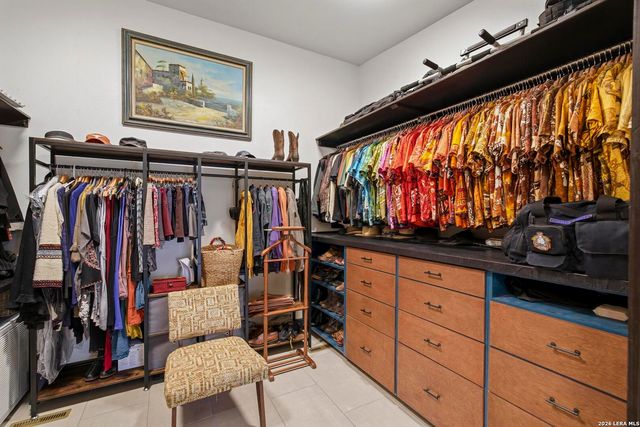 42 RIDGE DR, New Braunfels, TX 78130