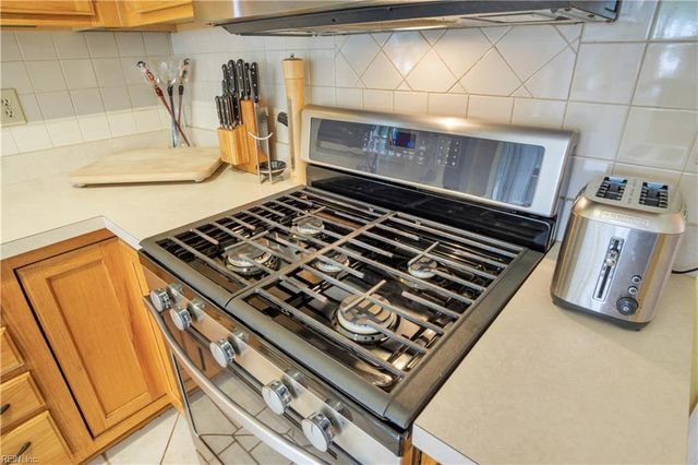 108 Chenango CT, Suffolk, VA 23434