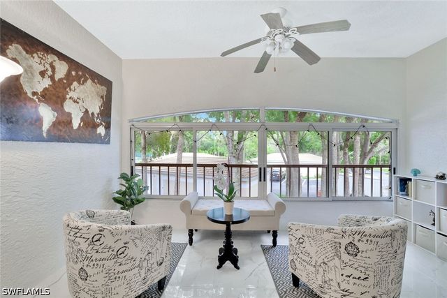 1018 Woodshire LN A210, Naples, FL 34105