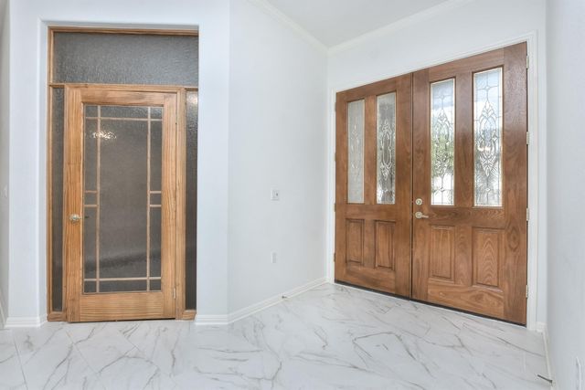 106 Longhorn TRL, Georgetown, TX 78633