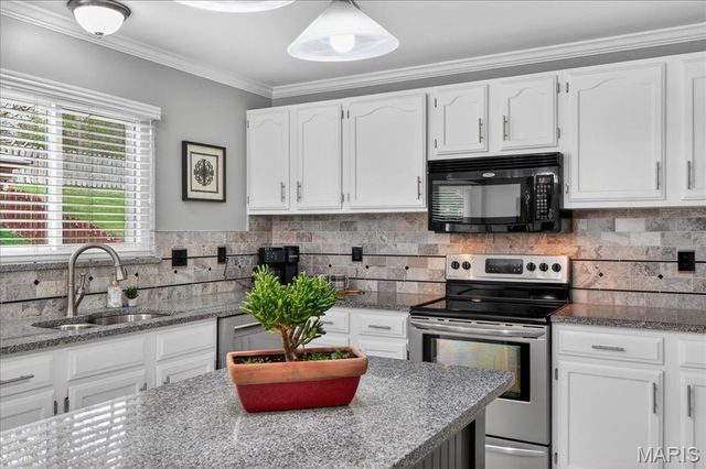 10331 Jade Forest Drive, Unincorporated, MO 63123