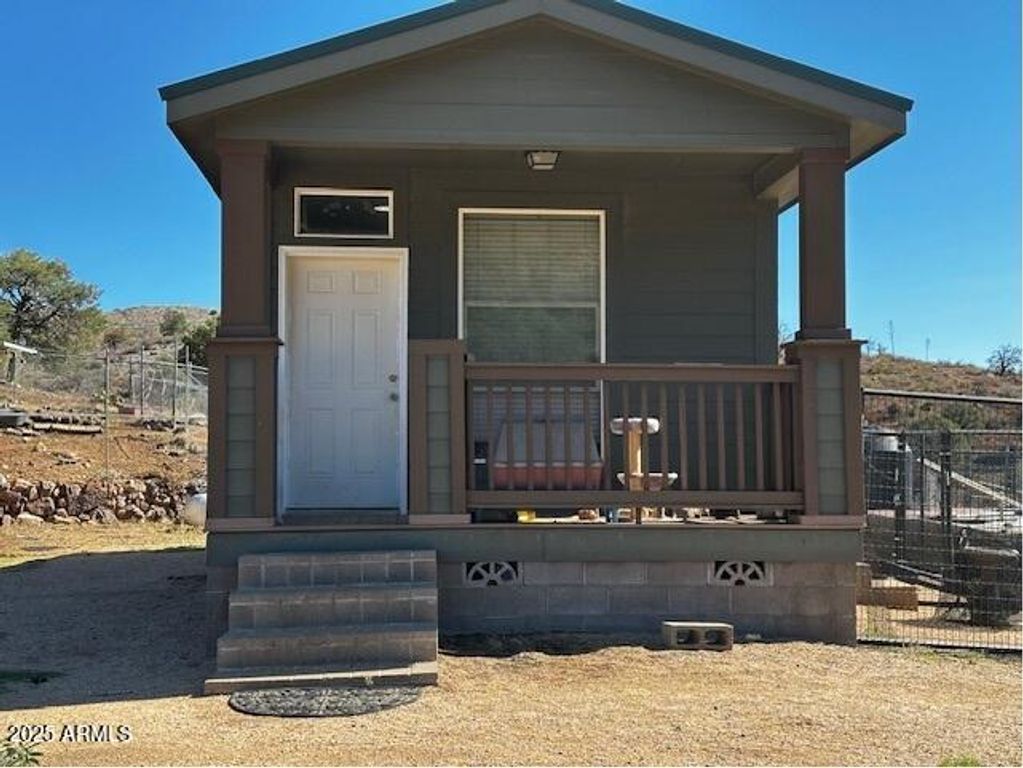 1098 E HORSESHOE SPRINGS Road, Globe, AZ 85501