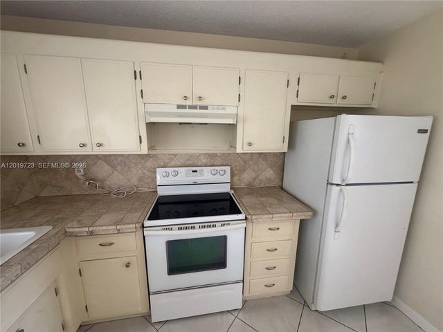 2309 NW 54th St, Tamarac, FL 33309