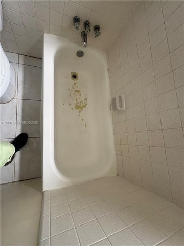 2309 NW 54th St, Tamarac, FL 33309