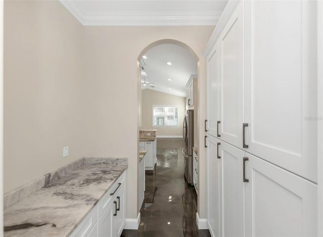 2348 2ND AVENUE S, St Petersburg, FL 33712