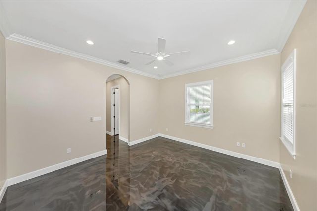 2348 2ND AVENUE S, St Petersburg, FL 33712