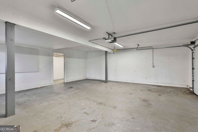 131 Bridgewater Lane, Newnan, GA 30265