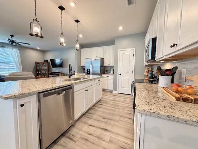2919 Suzanne Landon Dr, Murfreesboro, TN 37130