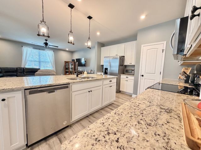 2919 Suzanne Landon Dr, Murfreesboro, TN 37130