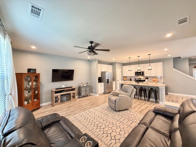 2919 Suzanne Landon Dr, Murfreesboro, TN 37130