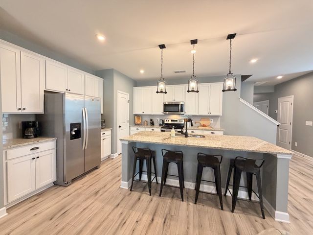 2919 Suzanne Landon Dr, Murfreesboro, TN 37130