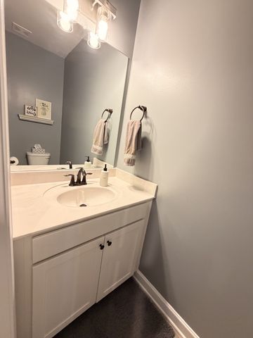 2919 Suzanne Landon Dr, Murfreesboro, TN 37130