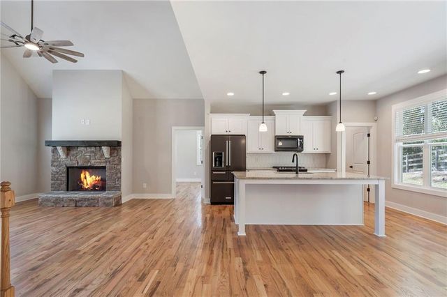 17 Pinoak Trail SE, Cartersville, GA 30121