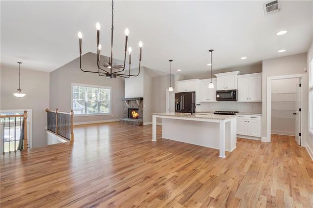 17 Pinoak Trail SE, Cartersville, GA 30121