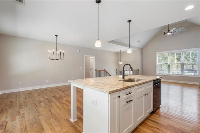 17 Pinoak Trail SE, Cartersville, GA 30121
