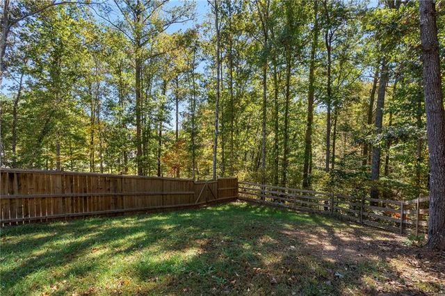 17 Pinoak Trail SE, Cartersville, GA 30121