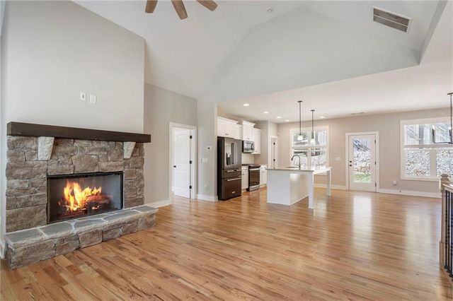 17 Pinoak Trail SE, Cartersville, GA 30121