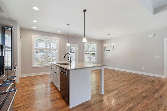 17 Pinoak Trail SE, Cartersville, GA 30121