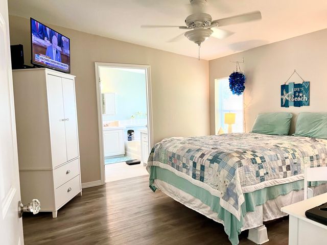 7971 SE Homestead Avenue, Hobe Sound, FL 33455